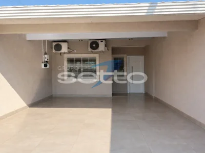 Casa próxima a Av Garibaldi em Jardim Ana Cristina, Área gourmet com churrasqueira - Foto 2 de 16